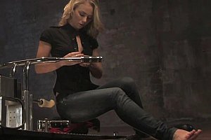 日本娇小videoshd高清